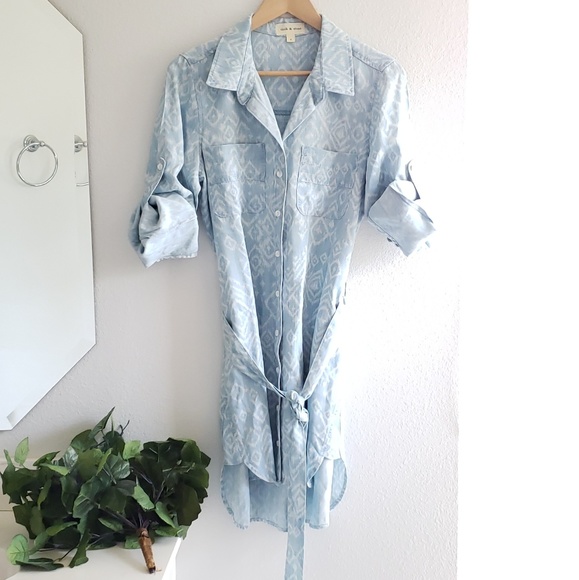 cloth & stone Dresses & Skirts - Cloth & Stone blue and white shirt dress